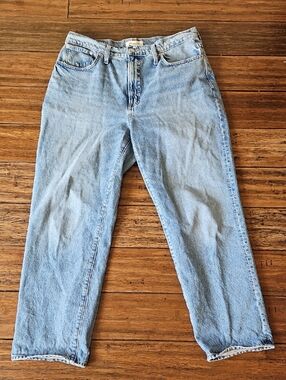 Light Wash Madewell Perfect Vintage  Straight Jeans Size 31